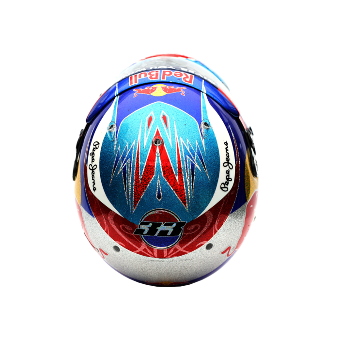 1:4 Helm Spanje 2016 - 1st win - Max Verstappen image